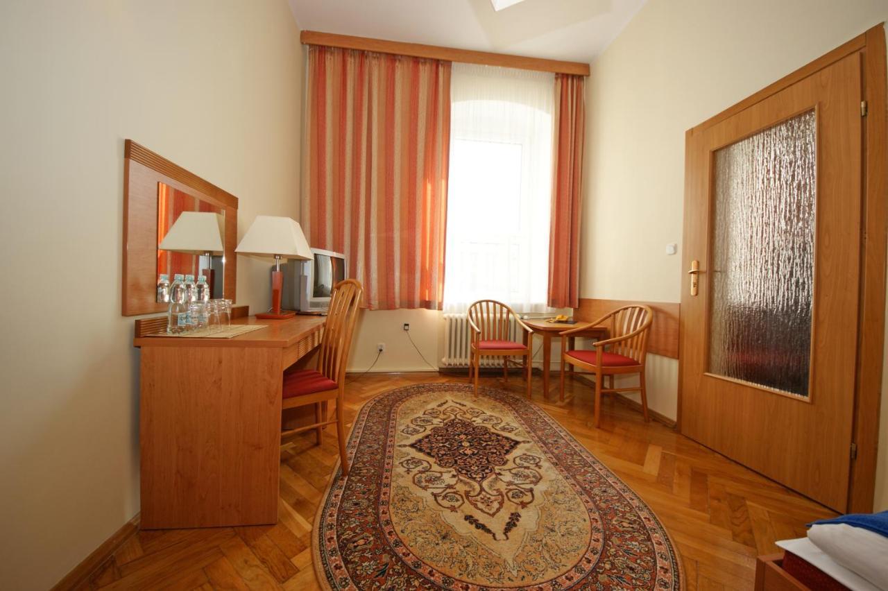 Hotel Zamkowy Slupsk Ngoại thất bức ảnh